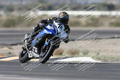 media/Jan-15-2026-Racers Edge (Thu) [[dfebeb70ab]]/3-B Group/Session 2 (Turn 11)/